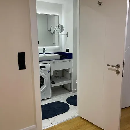 Dream Apartment In Батуми Экстерьер фото