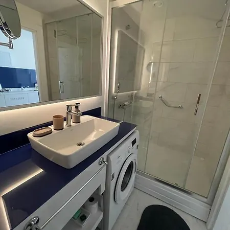 Dream Apartment In Батуми Экстерьер фото