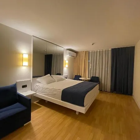Dream Apartment In Батуми Экстерьер фото