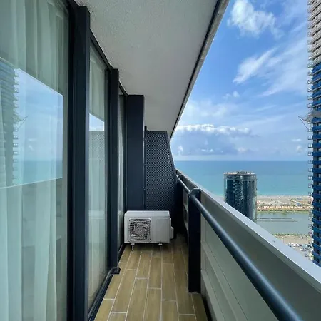 Dream Apartment In Батуми Экстерьер фото