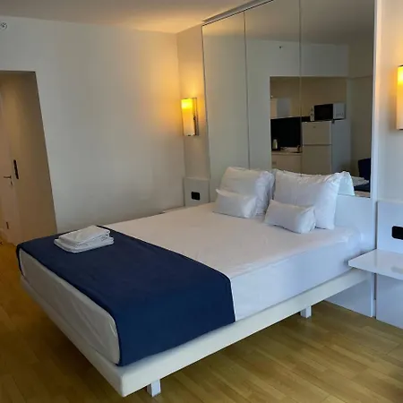 Dream Apartment In Батуми Экстерьер фото