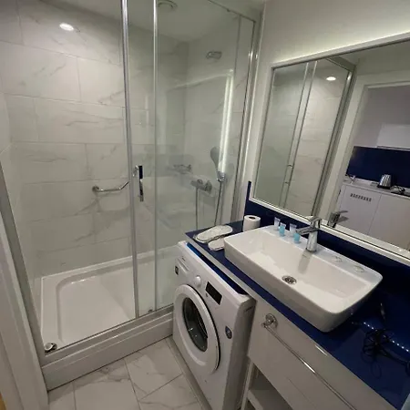 Dream Apartment In Батуми Экстерьер фото