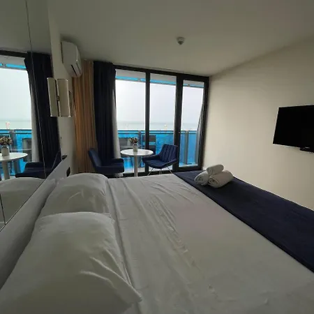 Dream Apartment In Батуми Экстерьер фото